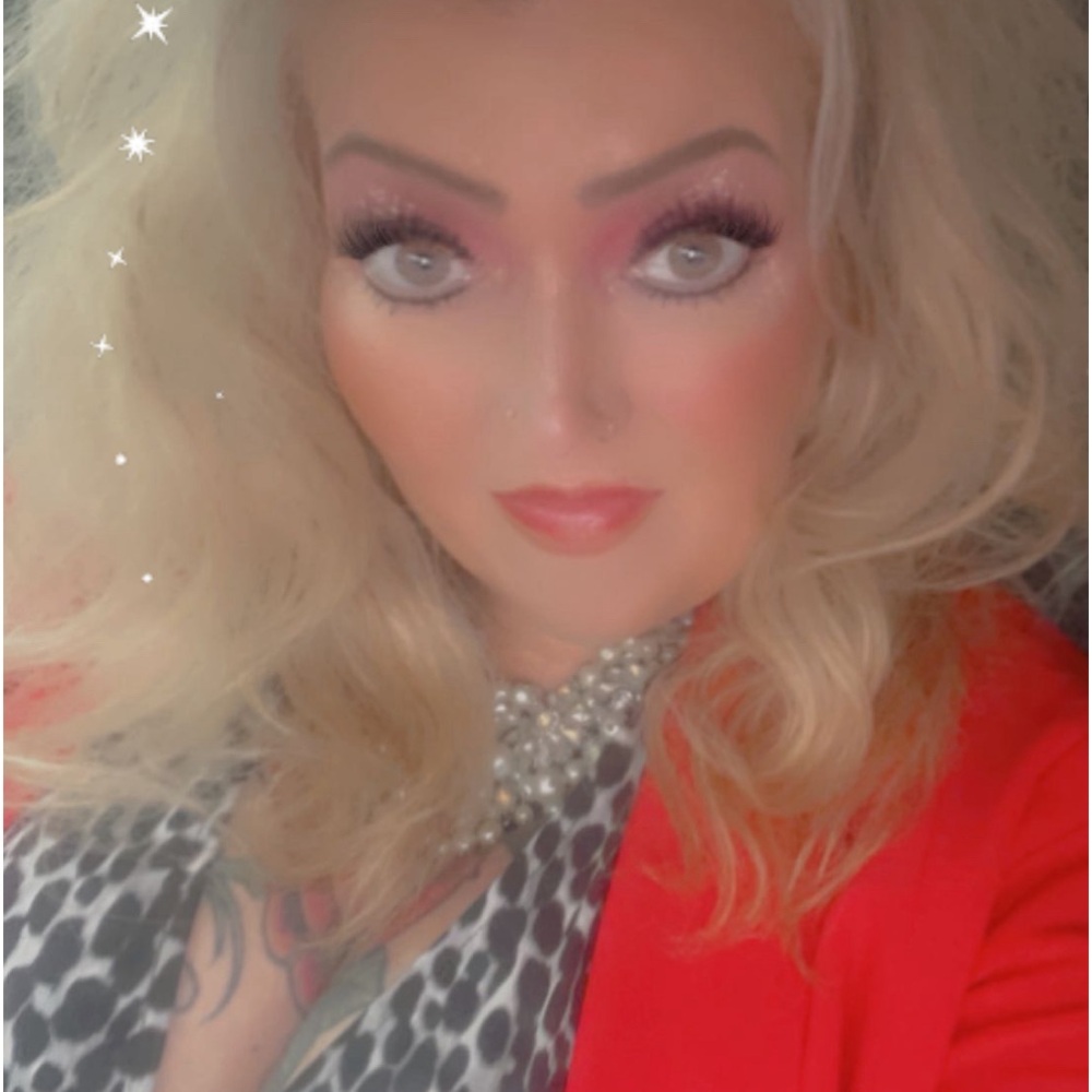 Meet your Posher, Sandra